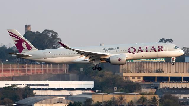A7-AMI:Airbus A350:Qatar Airways